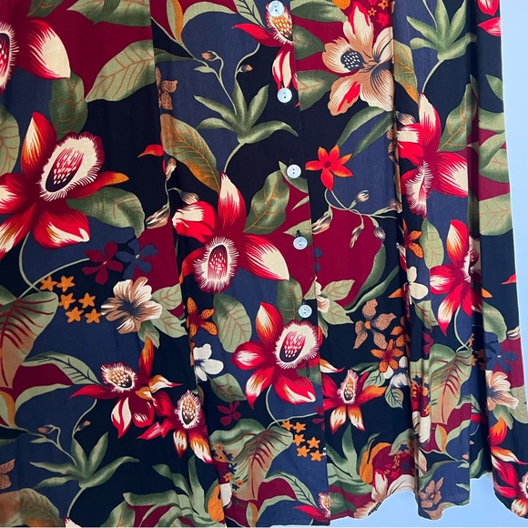 Vintage Floral 🌺 Button Maxi Dress 🖤 - Picture 7 of 10